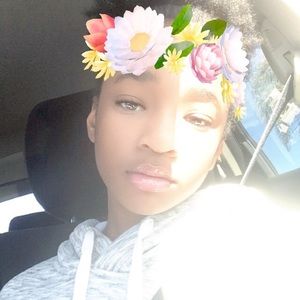 Meet your Posher, Riley